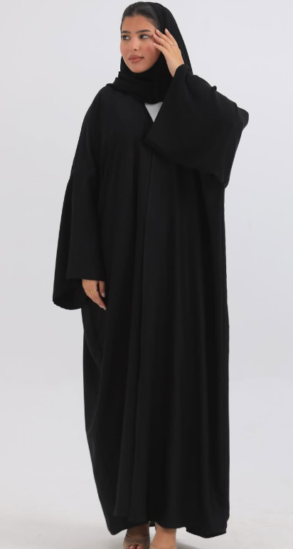 عباية سوداء كلاسيكية سادة